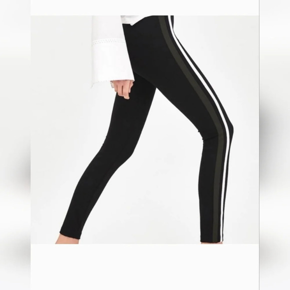 ZARA Black/striped stretch skinny pants. Size small - Picture 5 of 10